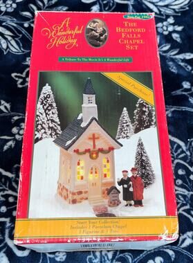 Vintage It’s A Wonderful Life Holiday Bedford Falls Chapel 1994 Christmas